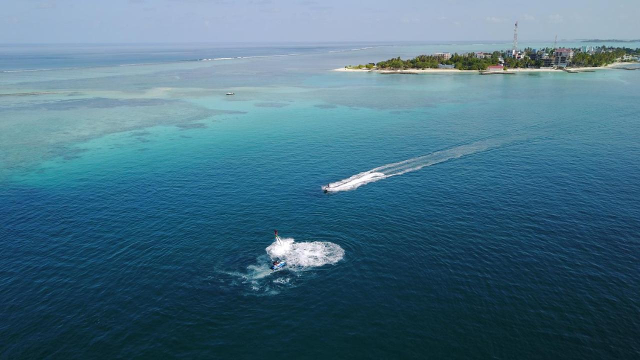 Triton Prestige Seaview And Spa Maafushi Exteriér fotografie