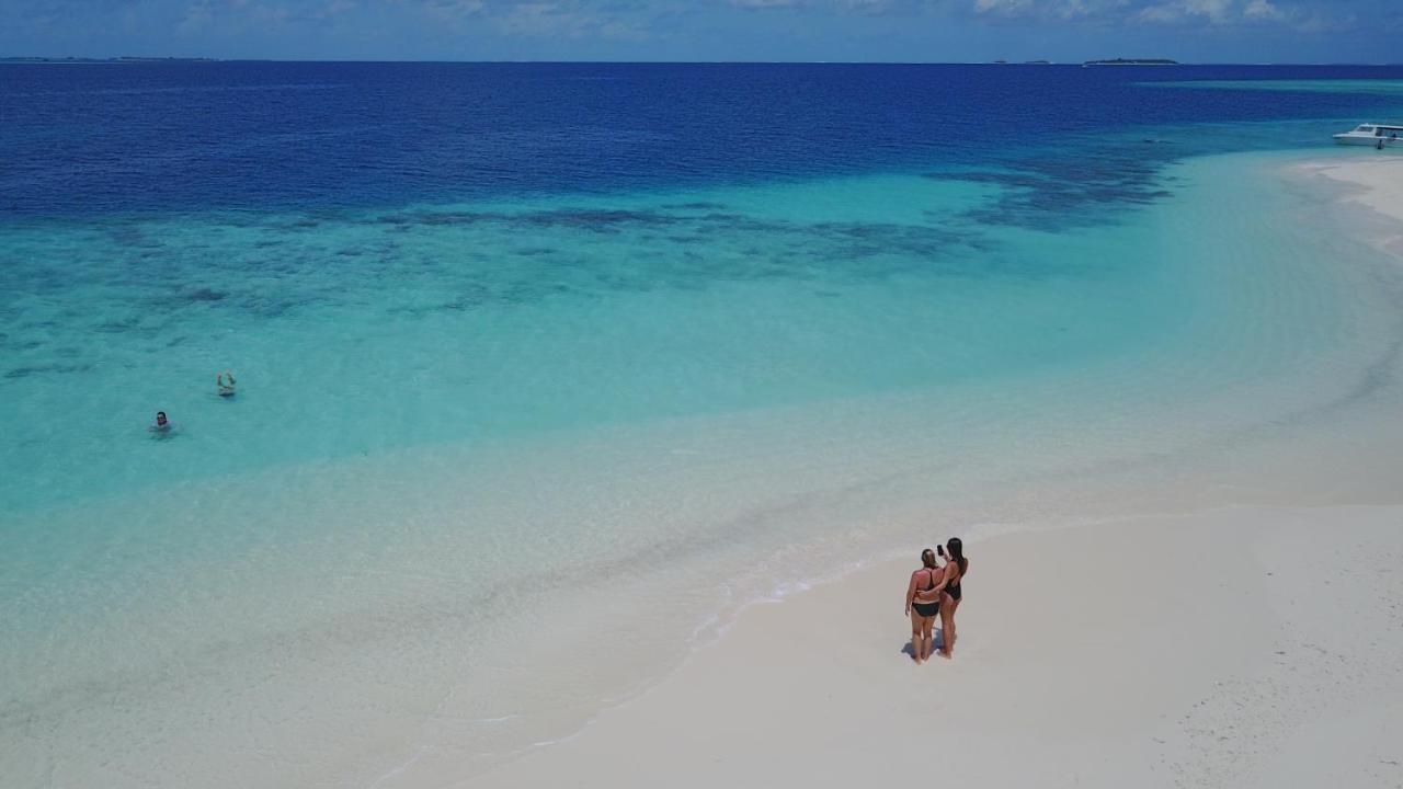 Triton Prestige Seaview And Spa Maafushi Exteriér fotografie